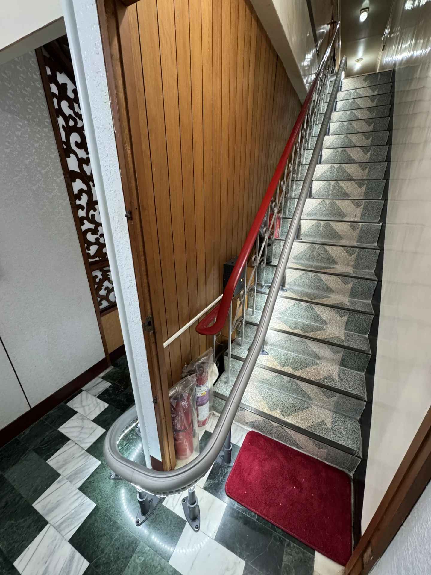 stairlift_case-double_straight_stairs-5-4