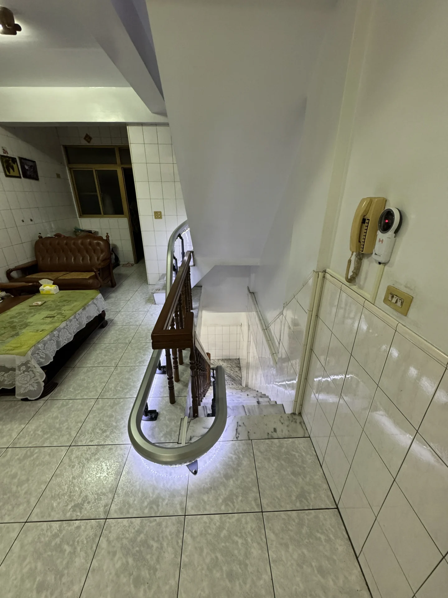 stairlift_case-double_straight_stairs-8-4