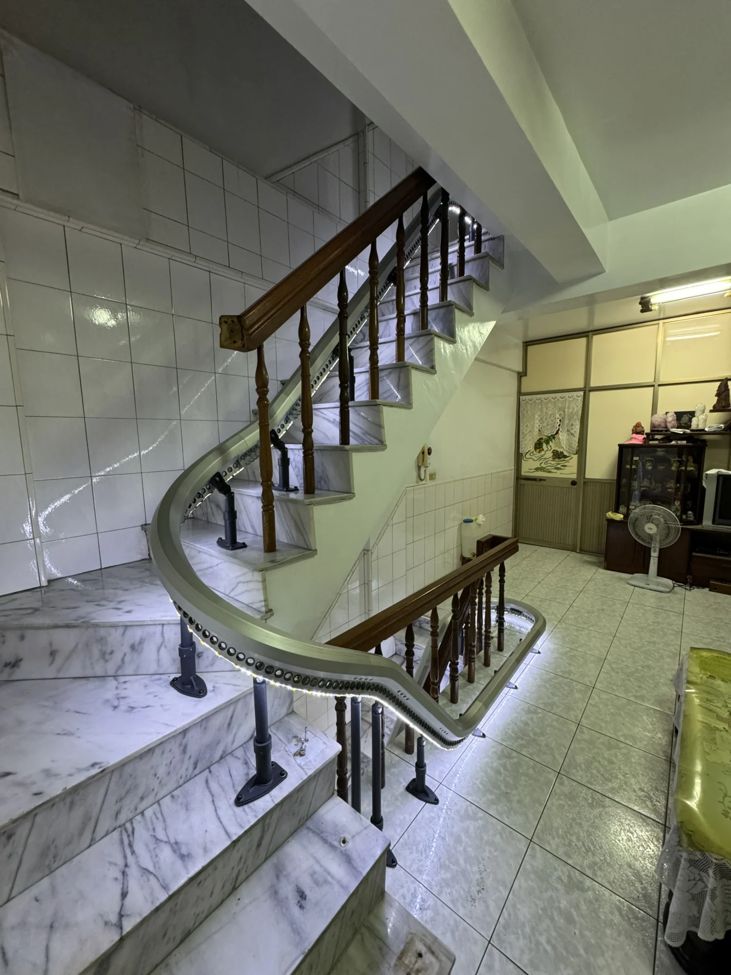 stairlift_case-double_straight_stairs-8-6
