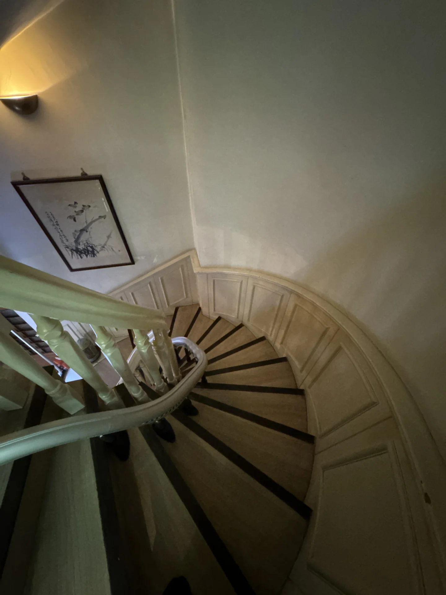 stairlift_case-spiral_stairs-4-6